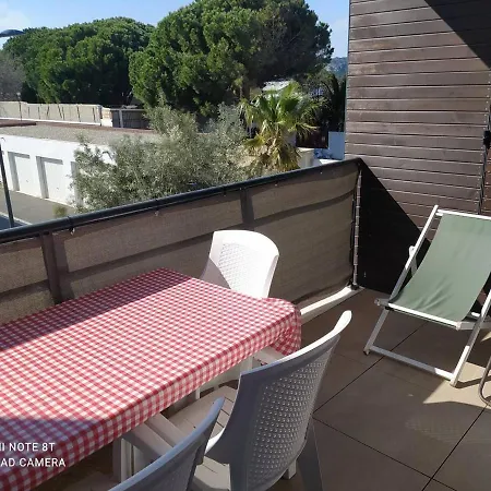 Location Saisonniere Ephyra